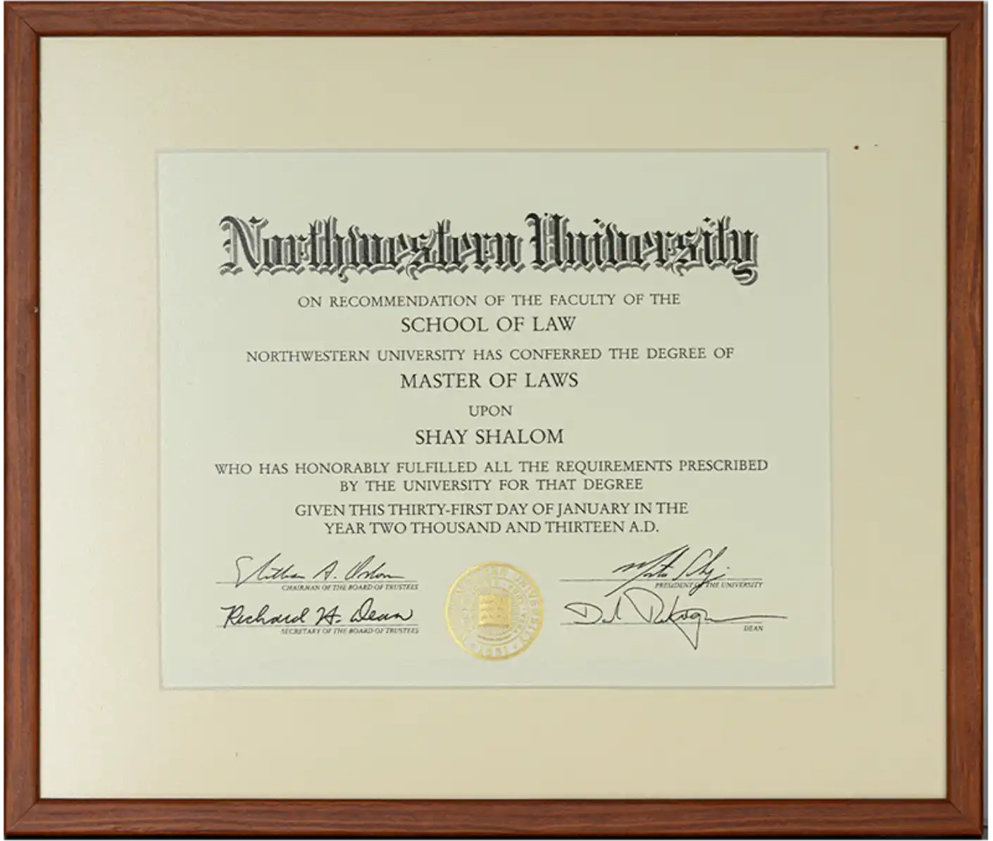 תעודה של עורך דין שי שלום מומחה בהתחדשות עירונית